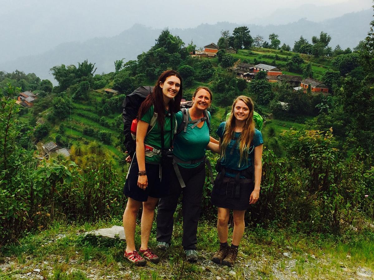 Aroma Tourist Hostel Pokhara Bagian luar foto