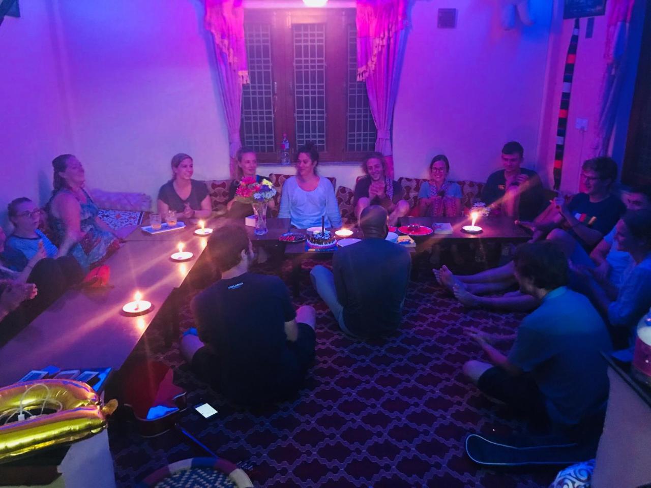 Aroma Tourist Hostel Pokhara Bagian luar foto